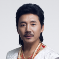 抱住秀婷吟进出奶水两腿温顺迎合